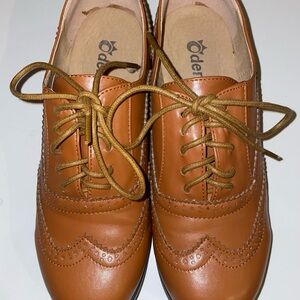 Women's Brown Flat Oxford Style Shoes